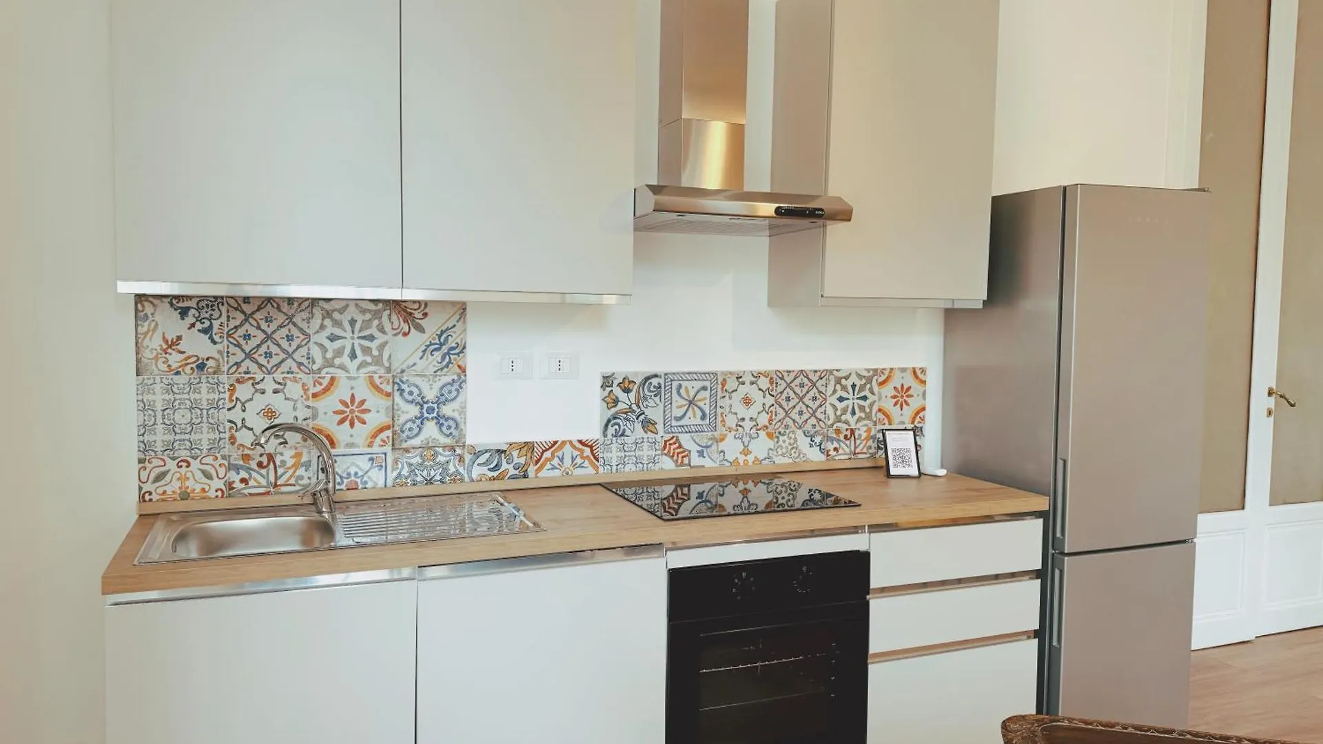 Bed & Breakfast Candalu Hotels - Palermo Suite Italia