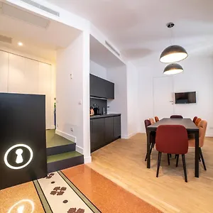 https://youroom-boncompagni.it-romehotels.com